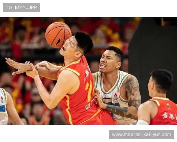 广厦快攻连取12分，北京防线崩溃